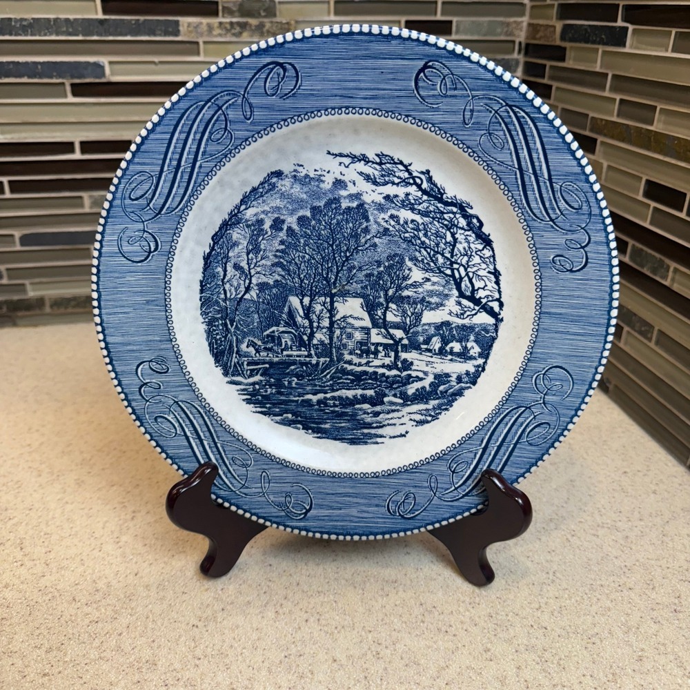 Royal Currier & Ives The Old Grist Mill Blue White Dinner Plate 10 Inch Vintage